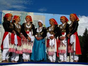 
        Гинайкратия — фестиваль женщин в Греции            