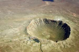 
        Гигантский метеоритный кратер в Китае            