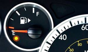 Сколько проедет автомобиль без бензина