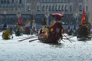 Ежегодная зрелищная Историческая Регата в Венеции