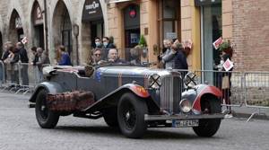 Ралли старинных автомобилей в Италии “Mille Miglia”