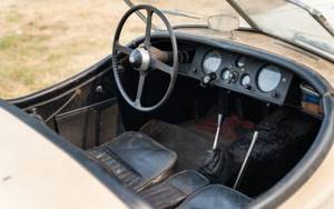 Jaguar XK120 1954 года несколько десятилетий пылился в гараже