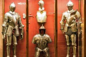 Почему рыцарские доспехи плохо защищали воинов?