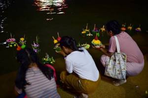 Ежегодный фестиваль Лойкратхонг в Таиланде