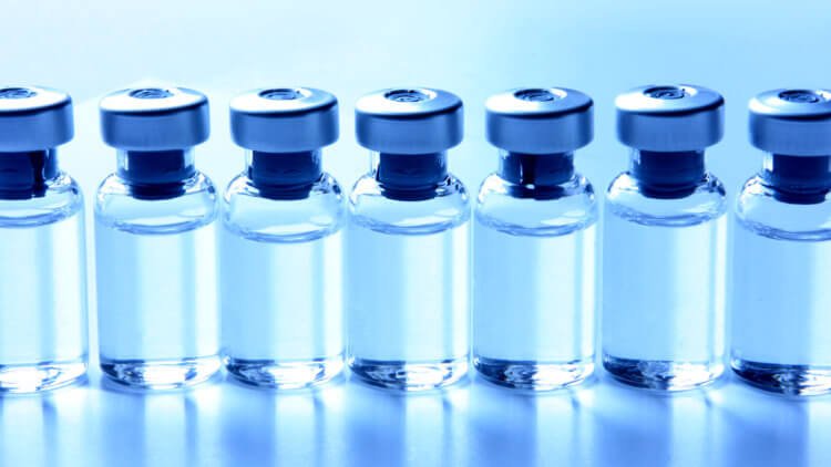 Что известно о новой вакцине компаний Pfizer и BioNTech?