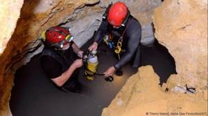 Из-за чего румынская пещера Мовиле считается ядовитой?