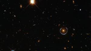 Hubble сфотографировал самое большое из известных «колец Эйнштейна»
