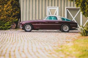 Один из трех существующих Ferrari 375 America 1954 года от Vignale