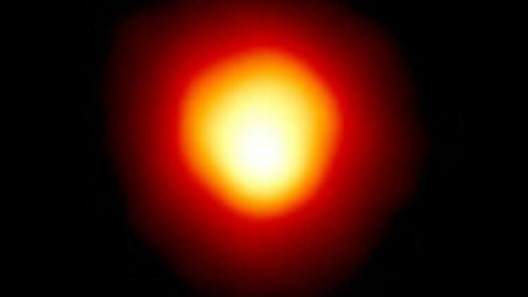 Ближайшая к Земле звезда может производить частицы темной материи