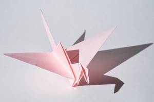
        В США создали оригами в 20 раз меньше песчинки            
