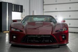 Редкий американский суперкар Falcon F7