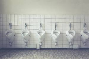 Общественные туалеты опасны для здоровья, но это можно исправить