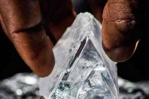 
        Глубинные алмазы могут состоять из останков древних существ            