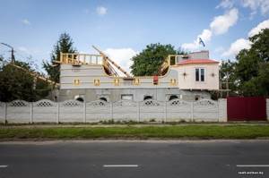 Один из самых странных домов в Беларуси