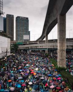 Улицы Бангкока на снимках Наттачата Вахираваракарна