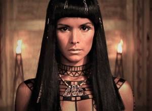Странное исчезновение Великой царицы и главной жены Тутанхамона из истории