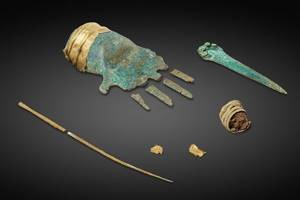 
        Старейший протез руки, возрастом 3500 лет            