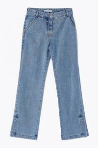 Где найти самые модные джинсы весны, как у Беллы Хадид?